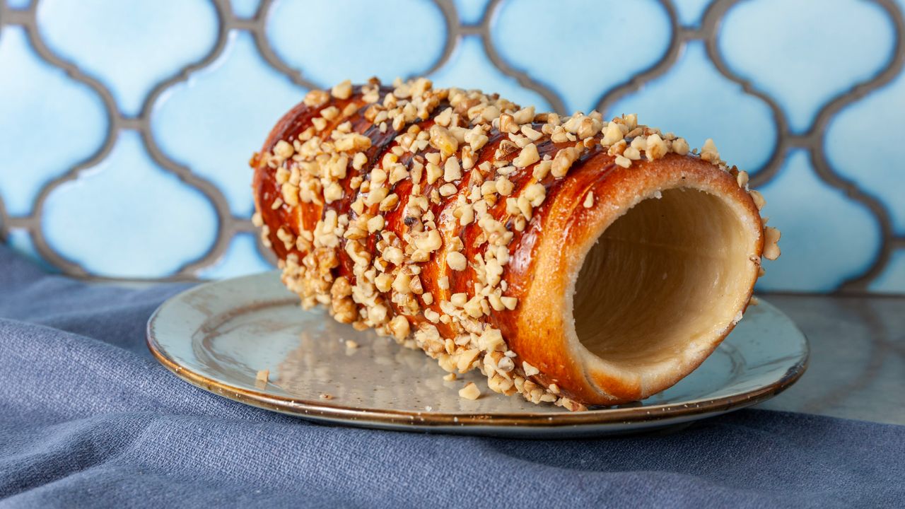 Caramelised Hazelnut