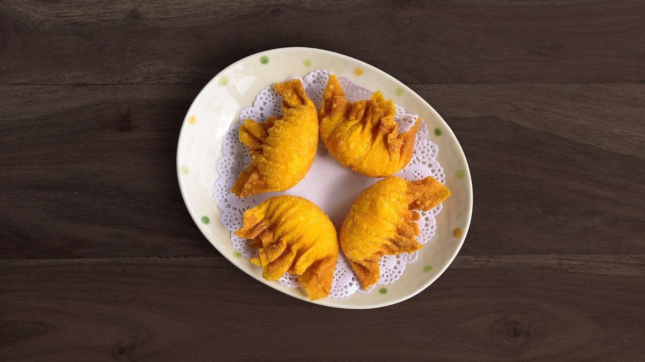 Fried Lobster Dumplings (4 Pieces)