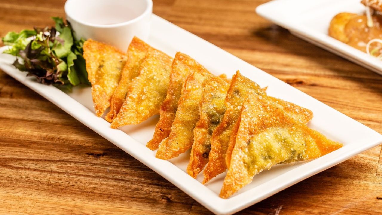 Fried Wonton - Spinach Cream Cheese (8)