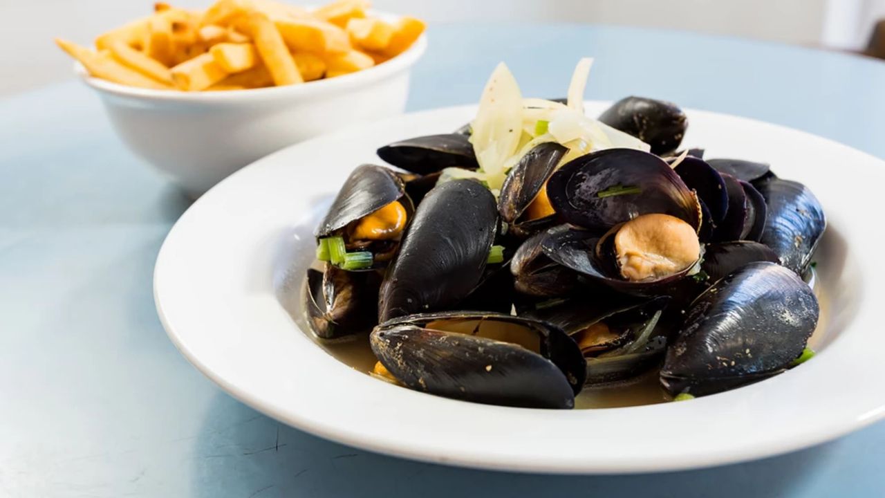 Steamed Mussels