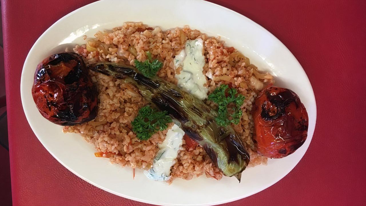 Bulgur Pilav With Grill Vegtables And Dip