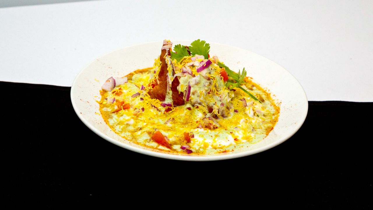 Samosa Chickpea Chat (V)
