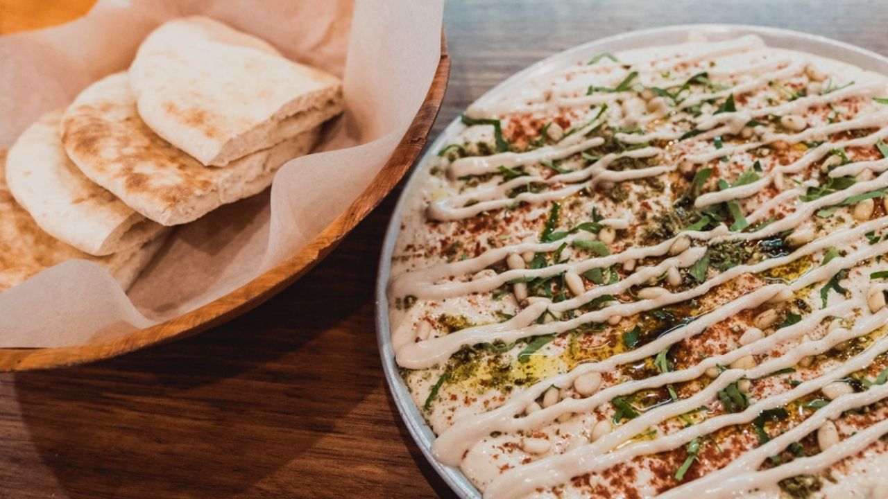 Hummus Plate
