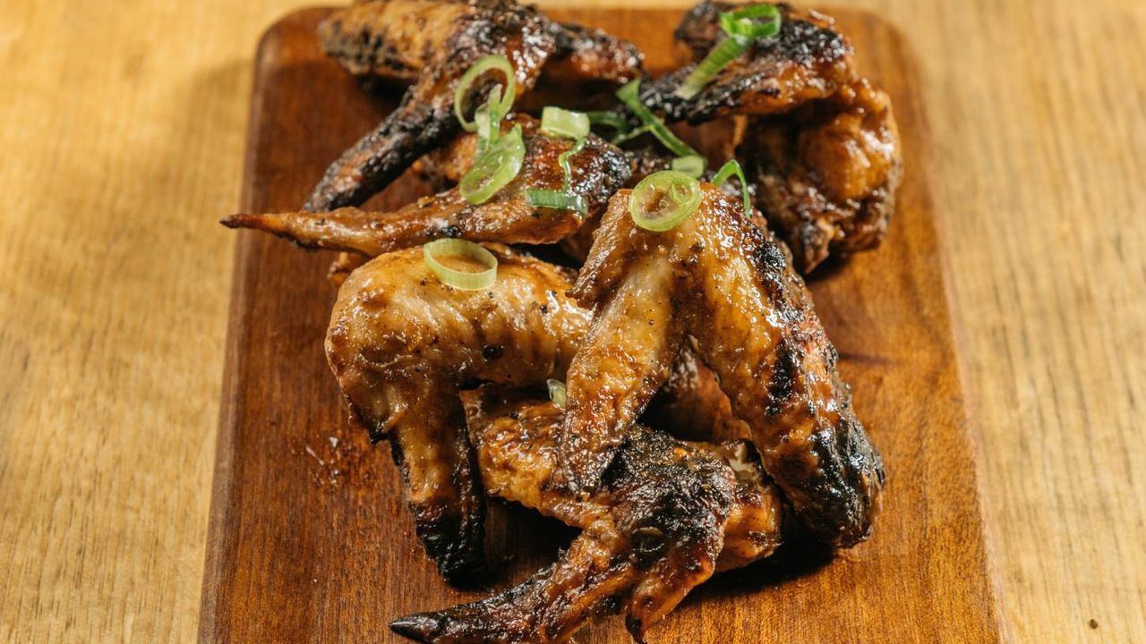 Jerk Sticky Wings (5)