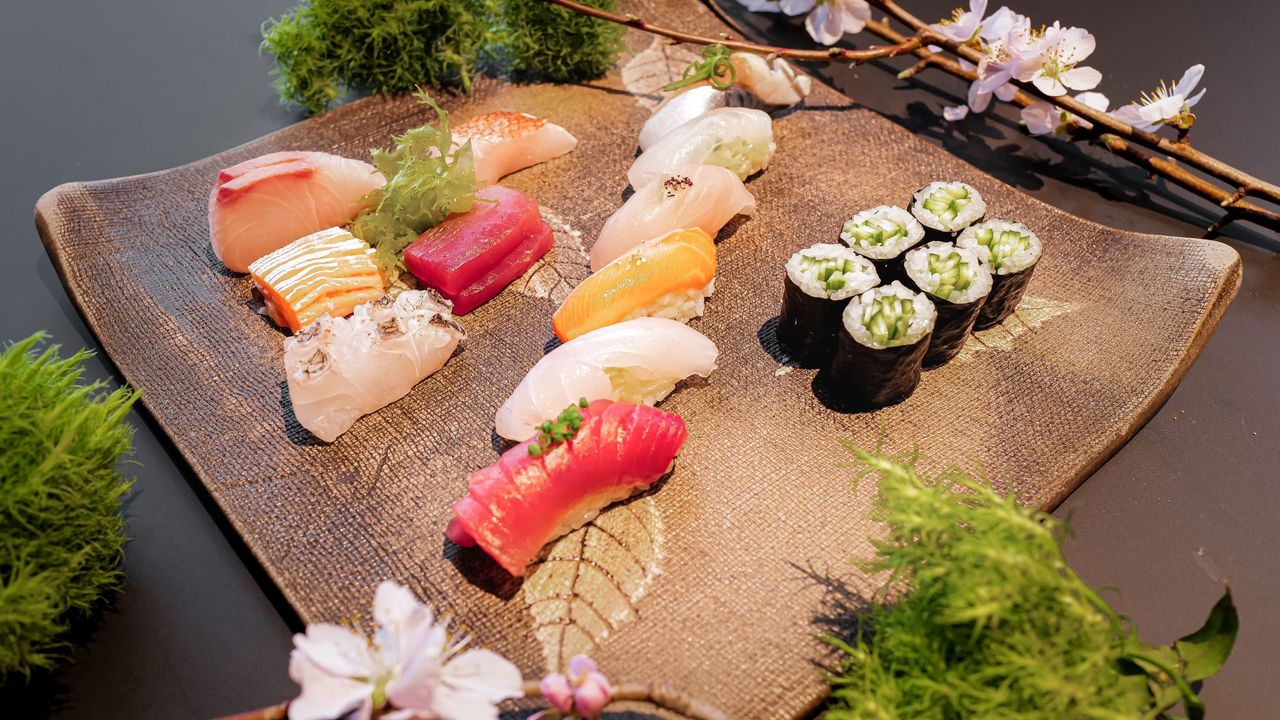 Sushi and Sashimi Combination