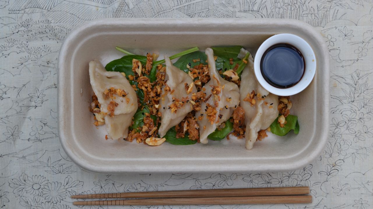 Boiled Prawn Dumplings (4)