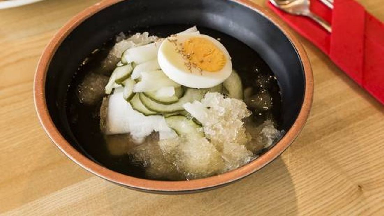 Cold Noodles with Soup
