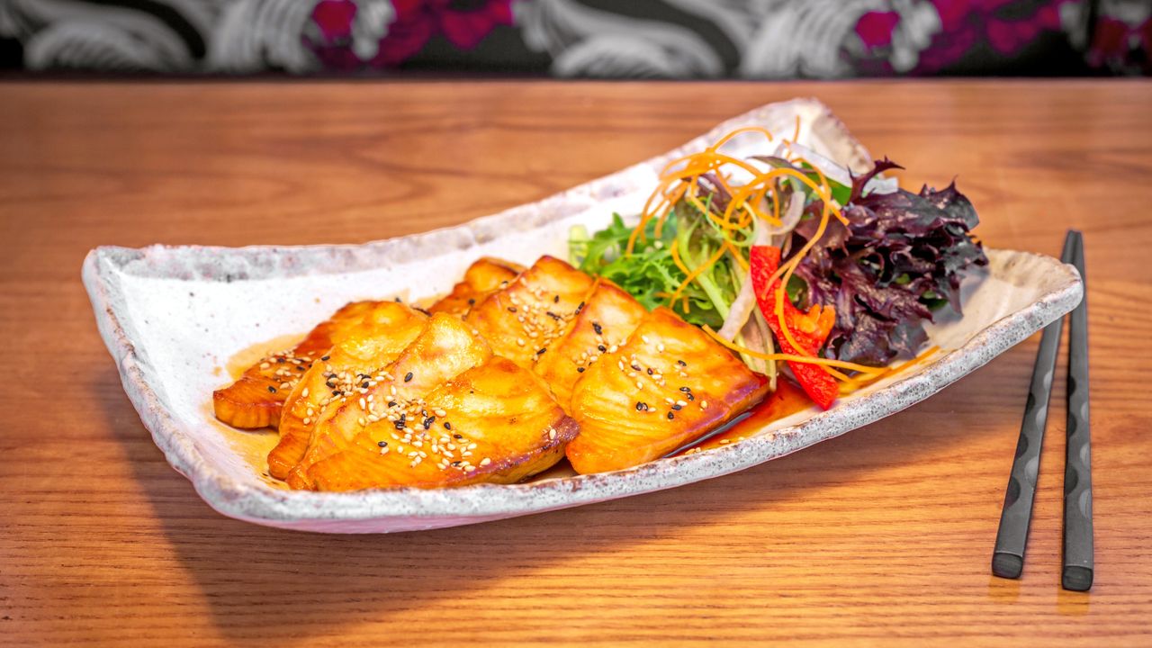 Salmon Teriyaki - 8 Pieces