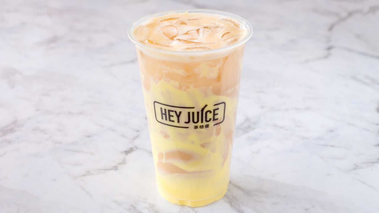 Milk Tea with Fresh Cream (950KJ)