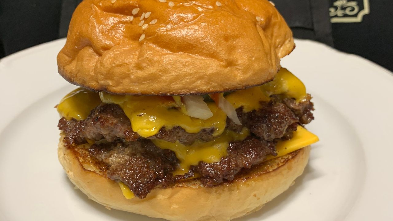 Double Cheeseburger