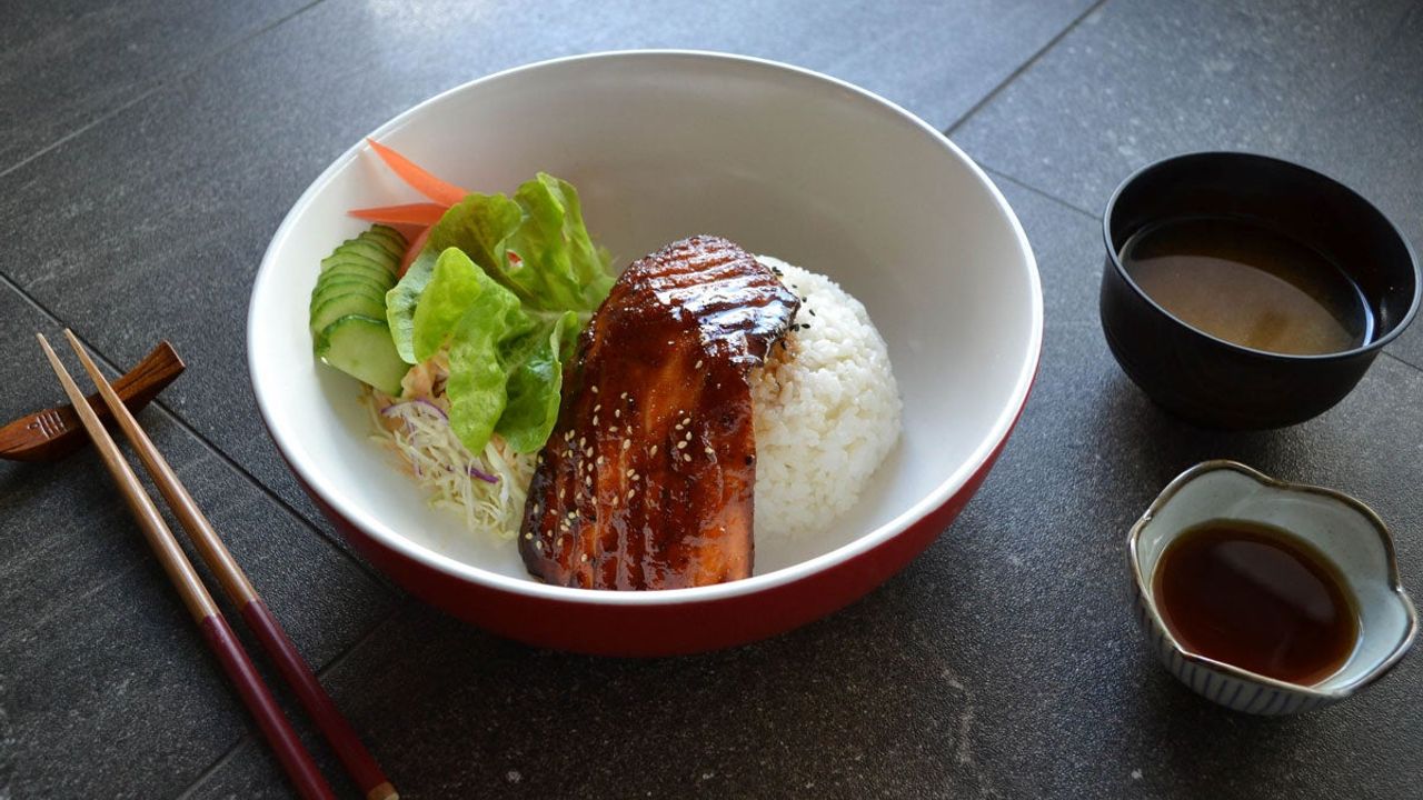 Teriyaki Salmon Donburi