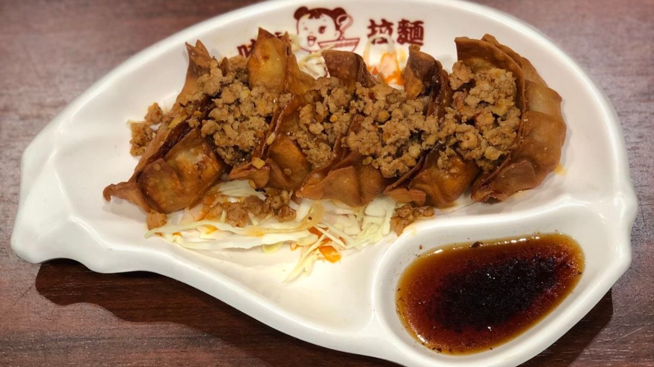 Spicy Deep Fried Gyoza