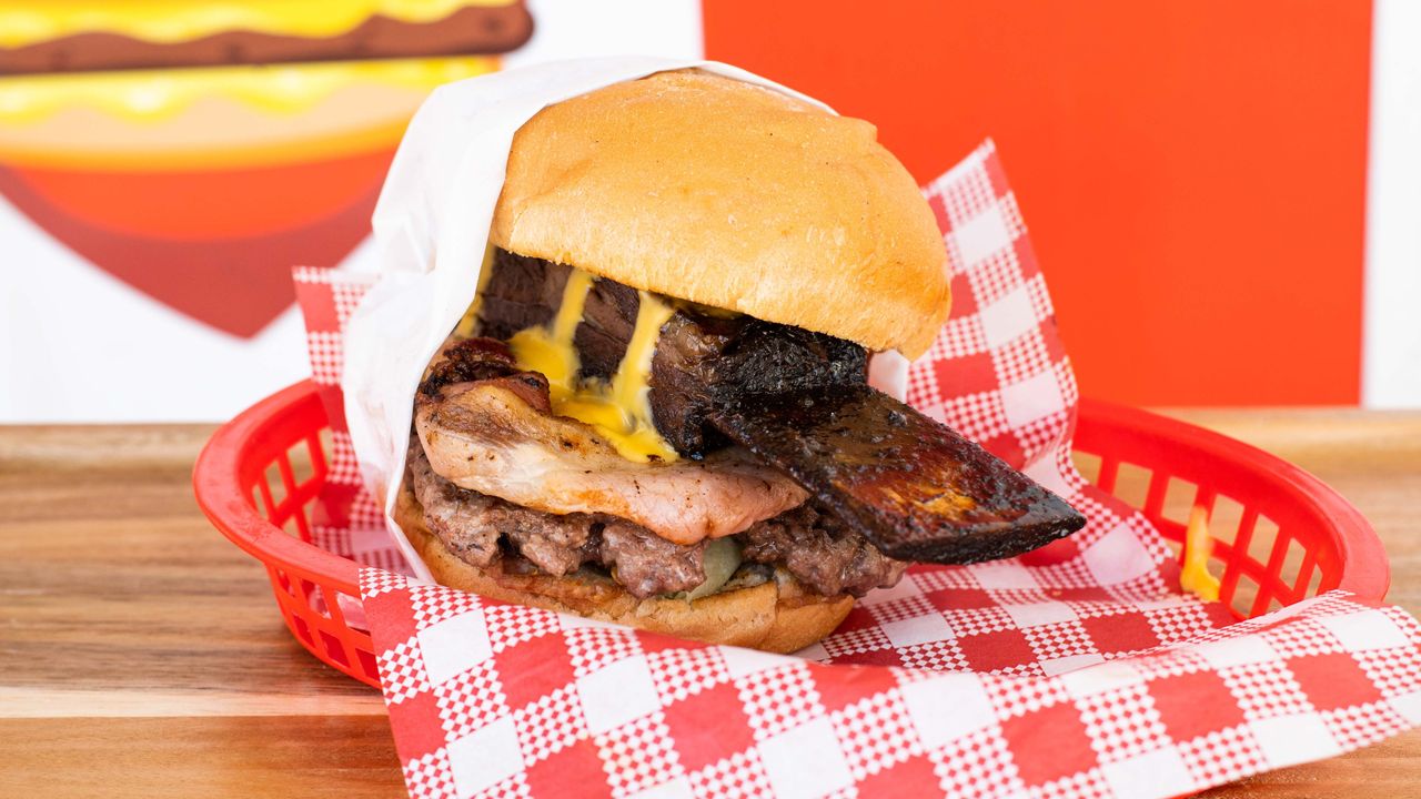 Big Pappa Gump Rib Burger