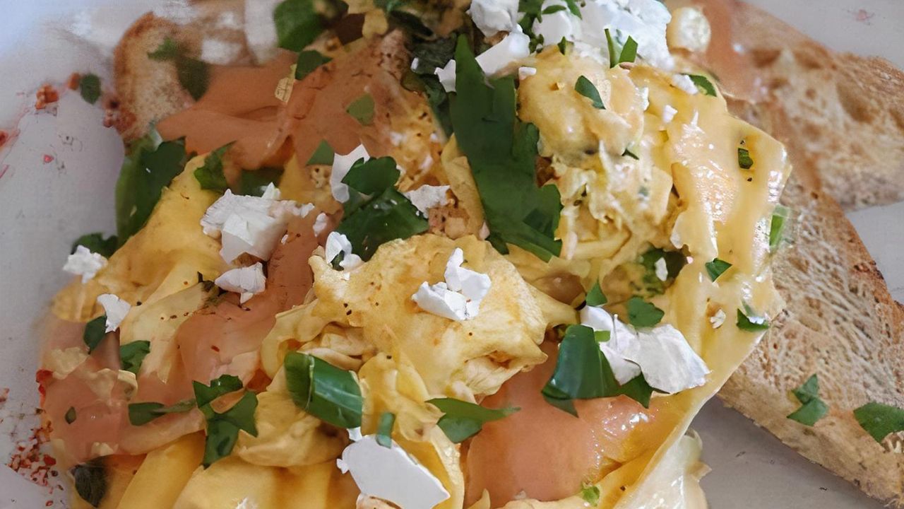 Eggs Norwegian