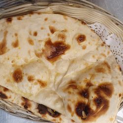 Plain naan
