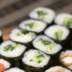 2. Cucumber Baby Roll (8pc)