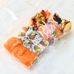 Deluxe Seafood Box