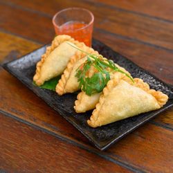 Curry Puff Vegetarian
