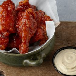 Signature Crispy Chicken Wings