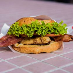 Truffle Grilled Chicken Burger